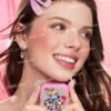 1724844721bf11fa8ed277d2ad73d26a01aa32d9b9_wk_sheglam The Powerpuff Girls X SHEGLAM Rubor Brillante Tough Love - Utonium